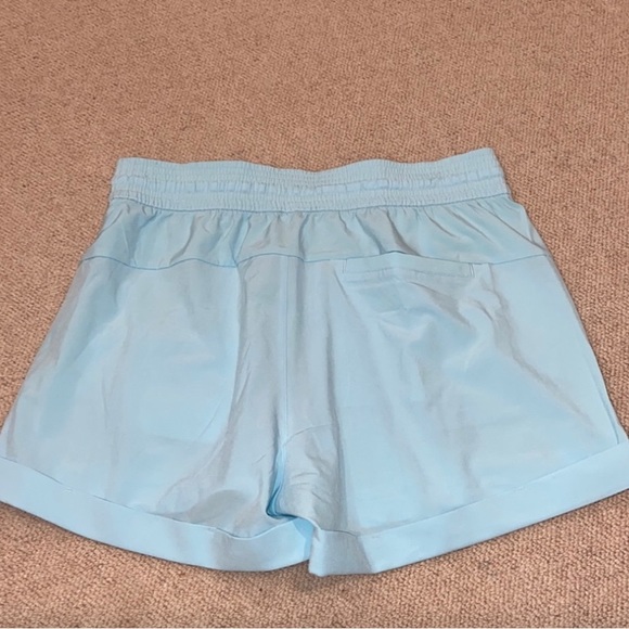 Lululemon sky/turquoise shorts size 6 - Picture 4 of 5